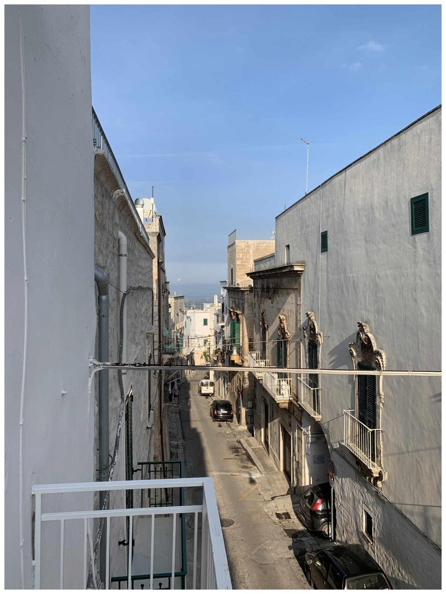 White Stone Flats & Studios ออสตูนี ห้อง รูปภาพ
